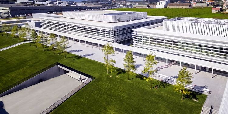 Inditex, Telefónica and Santillana, Spanish companies that generate the most trust in Ecuador