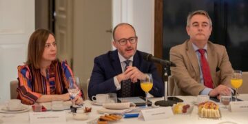 La secretaria de Comercio y el director de Casa de América se incorporan al Consejo España-EEUU