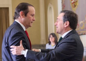 España ayudará a Panamá a cumplir los estándares internacionales en materia fiscal