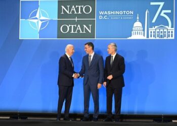 Sánchez aplaude el plan de acción para el Flanco Sur adoptado por la Cumbre de la OTAN