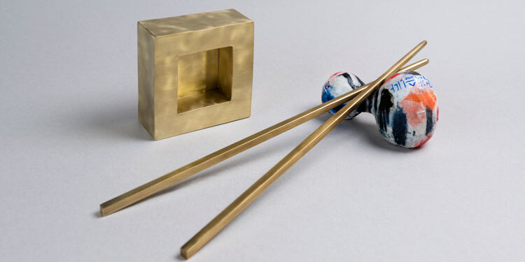 ‘Duality: word versus paper’, Korean jewelry and crafts