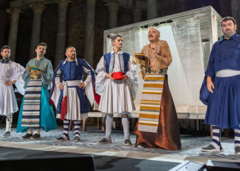 Laughter and entanglements in ‘La comedia de los errores’, at the Teatro La Latina