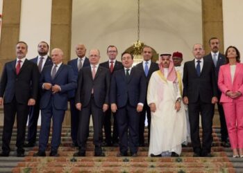 Albares urges Saudi Arabia and Qatar to recognize Israel to make the two States viable