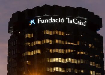 ‘La Caixa’ Foundation, El Corte Inglés and CaixaBank, the Spanish companies with the highest reputation, according to Advice