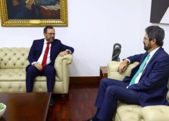 Venezuela tells the Spanish ambassador that it will not accept “any interventionist action”