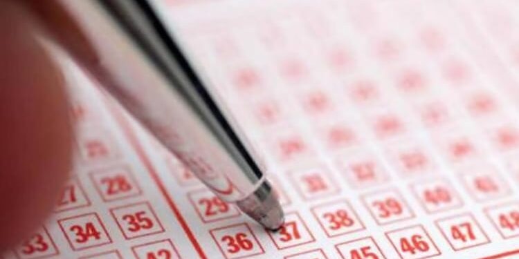 ¿Cuánto dinero se lleva Hacienda en un premio de bonoloto?