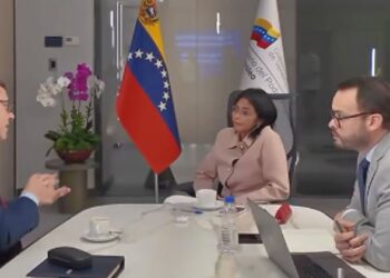 Delcy Rodríguez meets Repsol in the midst of Spain-Venezuela diplomatic crisis