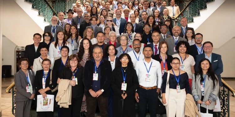 The Ibero-American Civic Meeting in Ecuador reflected on democracy and participation