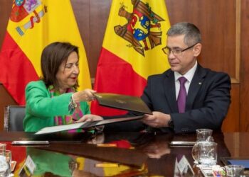 Moldovan Defense Minister conveys to Robles his country’s aspirations to the EU