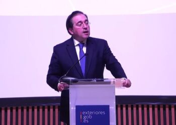 Albares: “The Israeli bombings do not differentiate between civilians and terrorists, neither in Gaza nor in Lebanon”