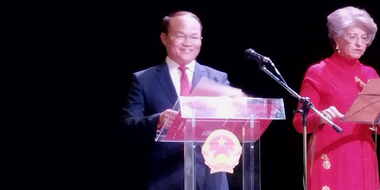 Vietnam propone cooperación a España en infraestructuras y formación profesional