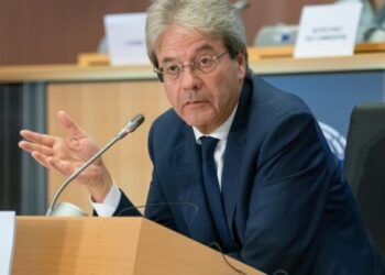 Bruselas insta a España a presentar el plan presupuestario “lo antes posible”