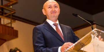 El embajador de Kazajstán subraya el aumento del volumen de negocio comercial con España