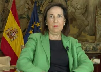 Spain will begin evacuating around 350 Spaniards who want to leave Lebanon on Thursday