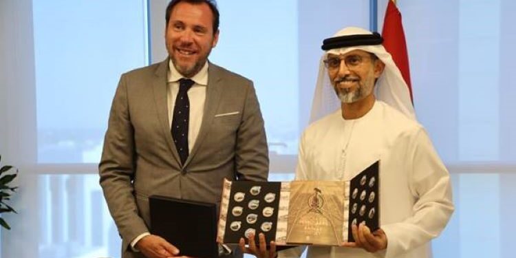 Puente conveys the interest of Spanish companies to develop transport in the Emirates