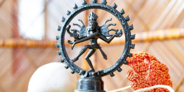 Conversation Casa Asia of Madrid about the book ‘What is Hinduism?’