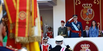 Entre ocho y diez nuevos embajadores, impedidos de asistir a la Fiesta Nacional del 12 de octubre