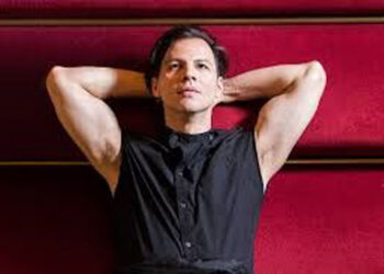 La Filarmónica presents Teodor Currentzis with the 5th of Shostakovich