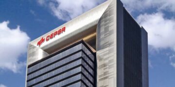 Cepsa congela 3.000 millones de inversión en España por el «impuestazo» a las energéticas