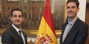 Héctor Infante presenta Copias de Estilo como nuevo embajador de Panamá