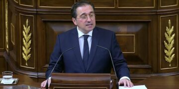 Albares says that “no country has done as much as Spain for peace in the Middle East” and announces four million for UNRWA