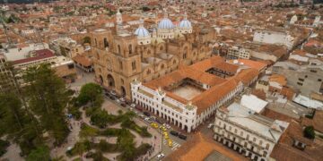 The Embassy of Ecuador promotes the ‘Country of the four worlds’