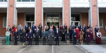 Por segunda vez, más mujeres que hombres en una promoción de la Carrera Diplomática