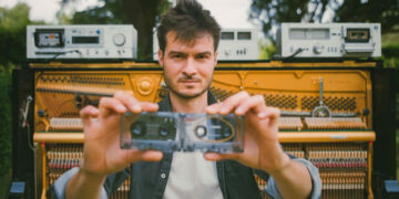 Concert of the singer Lorenzo Naccarato at the Instituto Francés