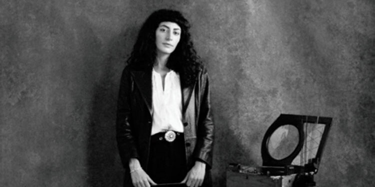 Casa Árabe presenta a la cantante y compositora libanesa Nâr