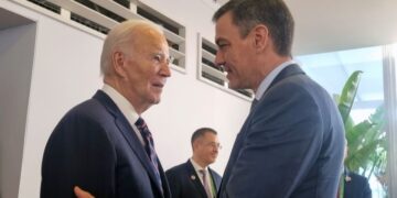 Sánchez mantiene un breve encuentro con Biden e intenta desbloquear el nombramiento de Ribera