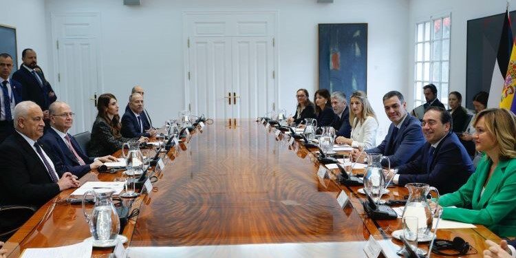 Spain announces a contribution of 75 million euros in its first bilateral summit with Palestine