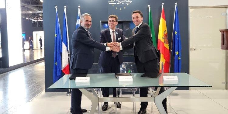 Navantia y otras compañías firman el acuerdo para la segunda fase de la Corbeta de Patrulla Europea