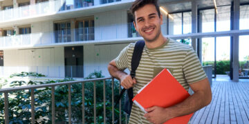 España fue el principal destino Erasmus en 2023 con casi 200.000 estudiantes