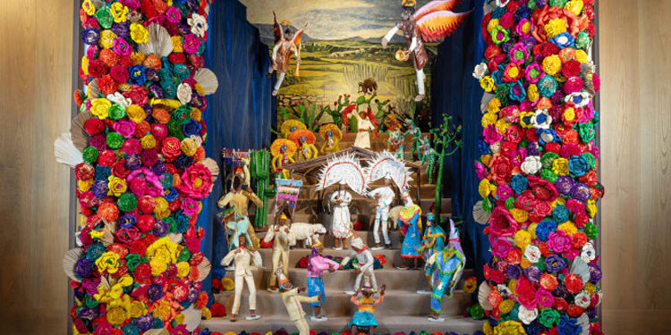 Exhibition of twenty nativity scenes at the Fundación Casa de México