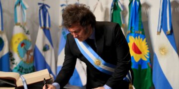 El primer año de Javier Milei: el laboratorio libertario que sacude a Argentina