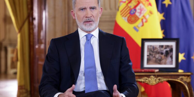 Felipe VI pide «serenidad para afrontar los retos y fortalecer la convivencia» en su mensaje de Navidad