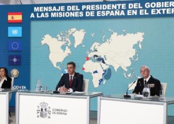 Sánchez felicita la Navidad a los 15.000 militares españoles desplegados en el exterior