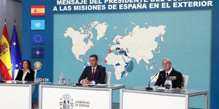 Sánchez wishes 15,000 Spanish soldiers deployed abroad a Merry Christmas