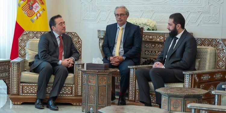 Albares announces in Damascus he will propose “progressive” lifting of EU sanctions on Syria