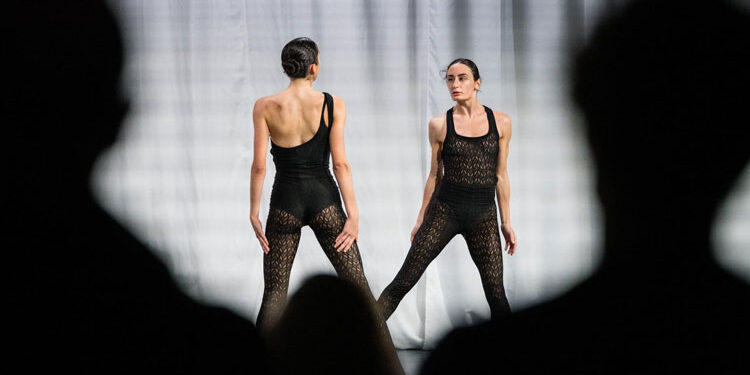 Coreografías de Adriano Bolognino en el Instituto Italiano de Cultura