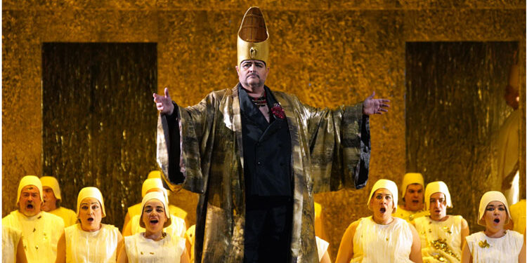 Teatro de la Zarzuela stages famous play ‘La corte de faraón’