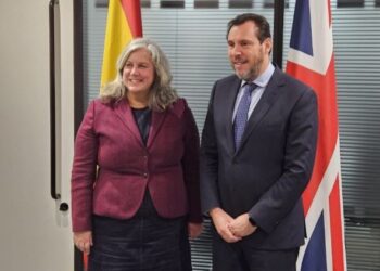 Puente traslada en Londres el interés de las empresas españolas por participar en el ferrocarril de Reino Unido