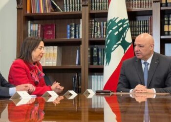 Robles transmite a Aoun el apoyo de España a la estabilidad en Líbano a través de FINUL