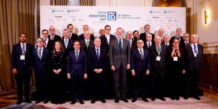 The King highlights Spain’s “privileged strategic position” in the EU to international investors