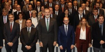 Exteriores acoge la IX Conferencia de Embajadores, inaugurada por Albares y clausurada por el Rey