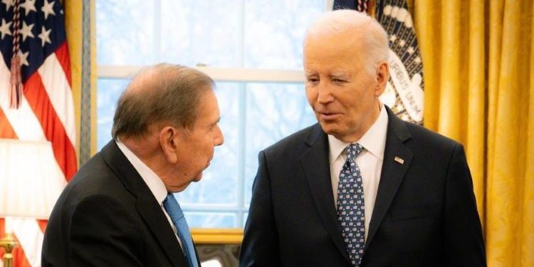 Felipe González, Aznar and Rajoy support the group of former presidents who will accompany González Urrutia in Caracas