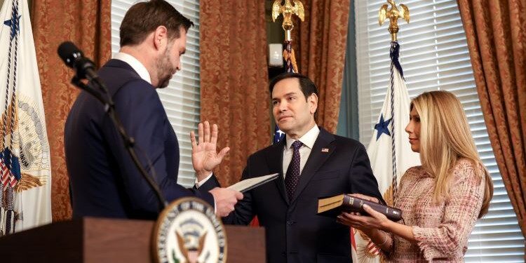Albares congratulates Marco Rubio and invites him to maintain the “transatlantic unity”