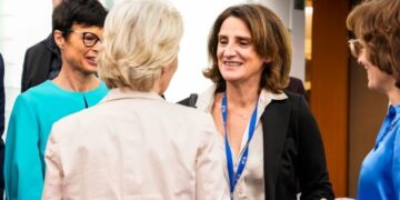 Ribera presidirá la reunión del Colegio de Comisarios de esta semana en lugar de Von der Leyen