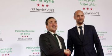 Albares participa en la tercera Conferencia de París sobre la transición en Siria