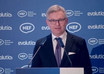 Brussels asks Spain to resolve “soon” the situation of unaccompanied minors arriving in the Canary Islands